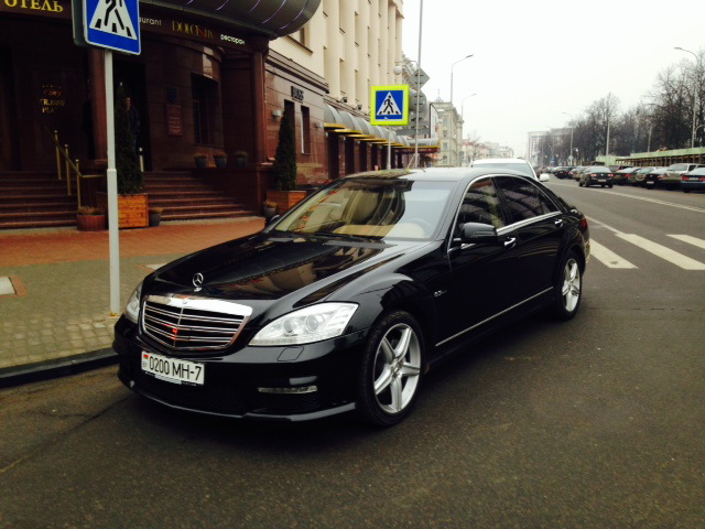 prokat avto s voditelem minsk